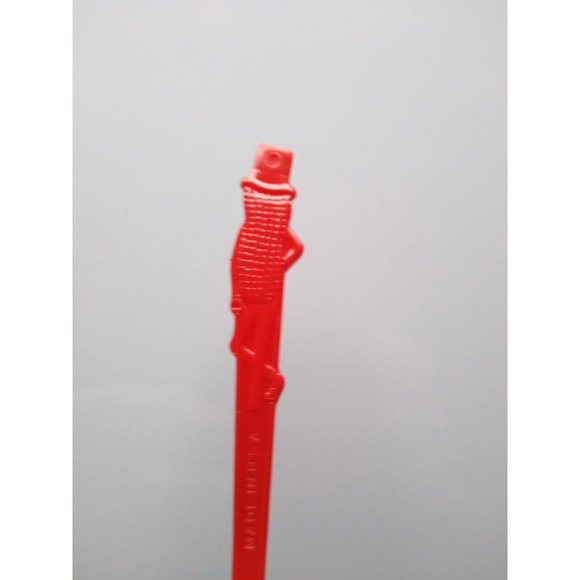 Mr Peanut Vintage Red Plastic Serving Spoon 1950s Planters Peanuts Kitchenware - Picture 4 of 4